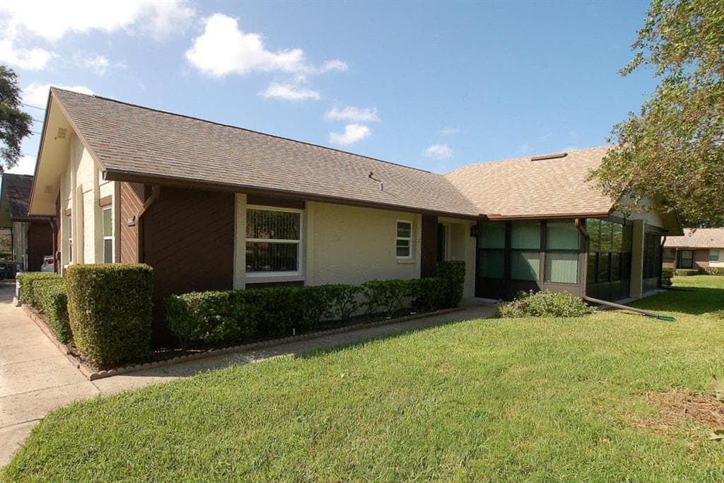 360 BERWICK COURT