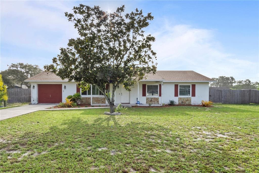 4727 WALES STREET LAKE WALES, FL 33859
