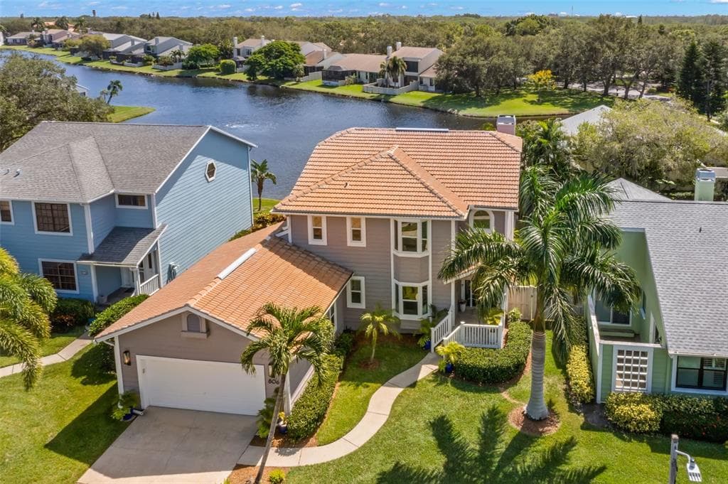 806 GASPARILLA DRIVE NE ST PETERSBURG, FL 33702