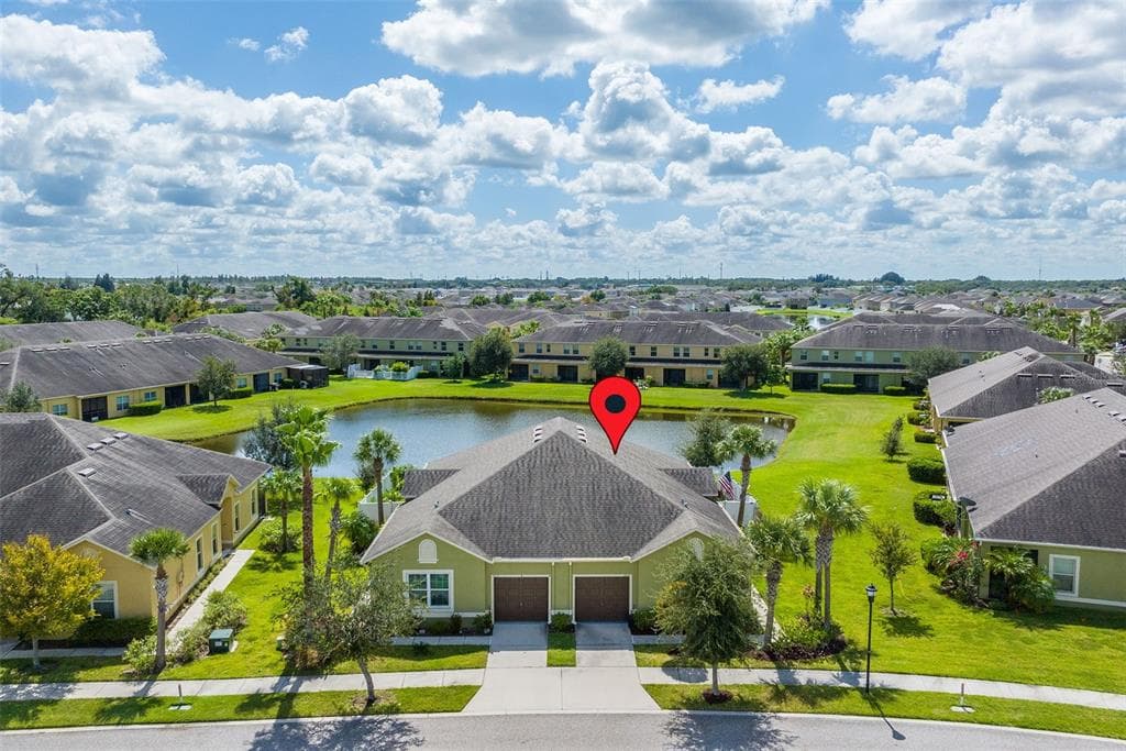 2017 HAWKS ISLAND DRIVE RUSKIN, FL 33570