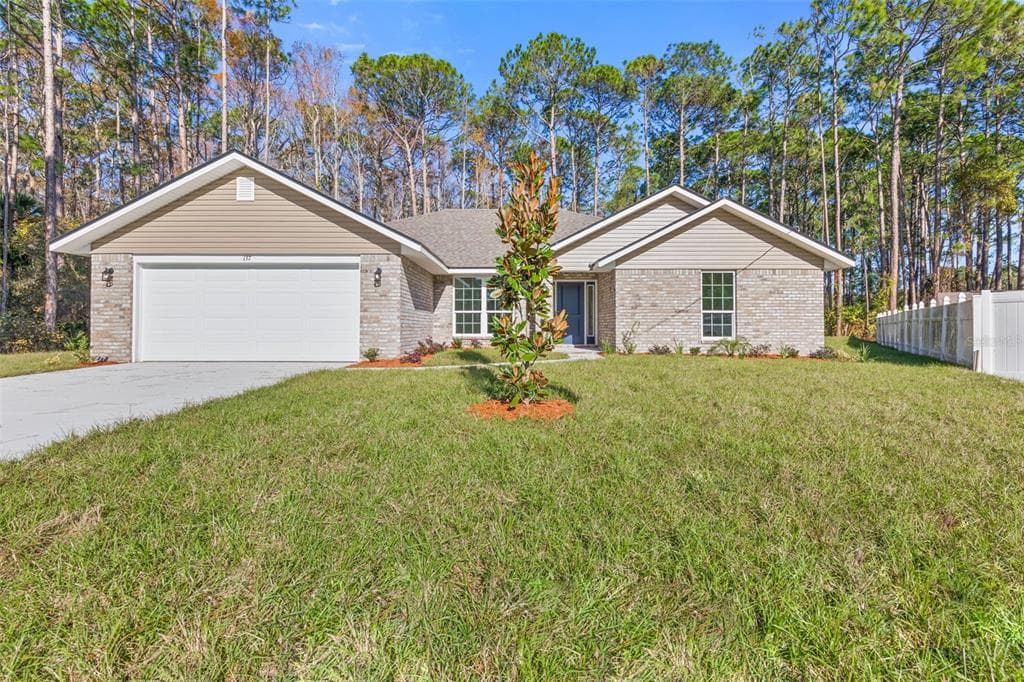 137 ULLIAN TRAIL PALM COAST, FL 32164