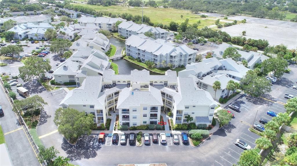 6931 STONES THROW CIRCLE N UNIT 5109 ST PETERSBURG, FL 33710