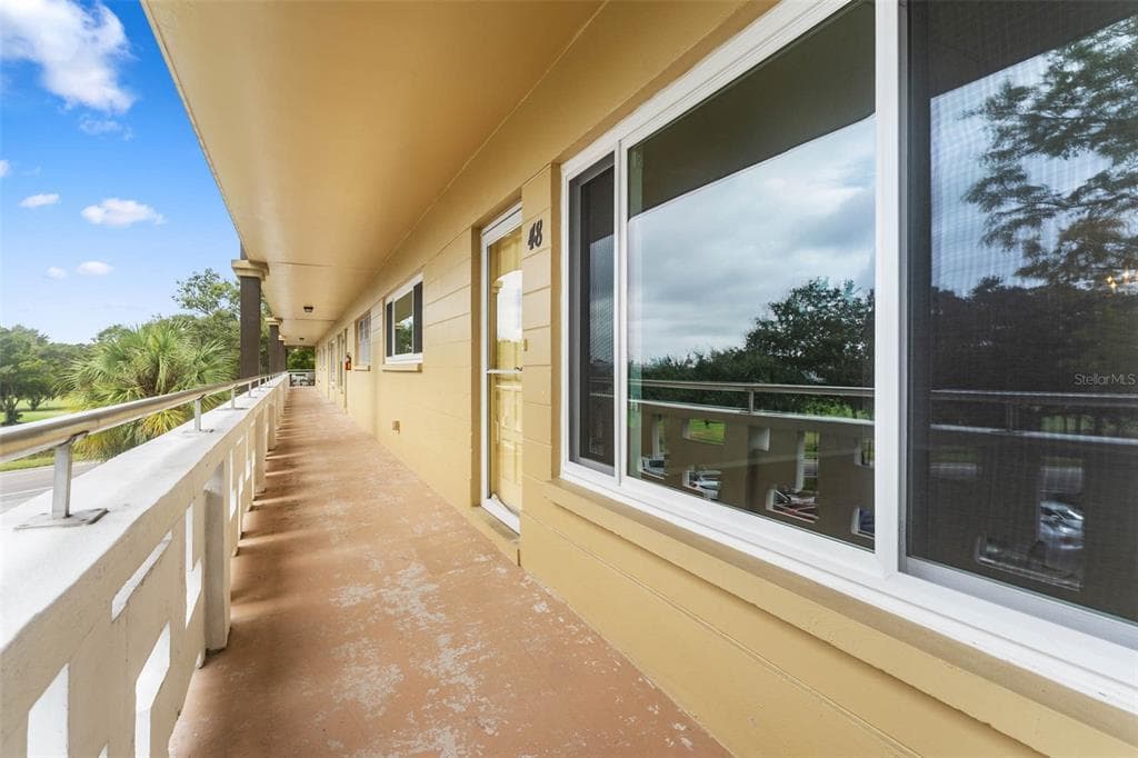 2416 WORLD PARKWAY BOULEVARD UNIT 48 CLEARWATER, FL 33763