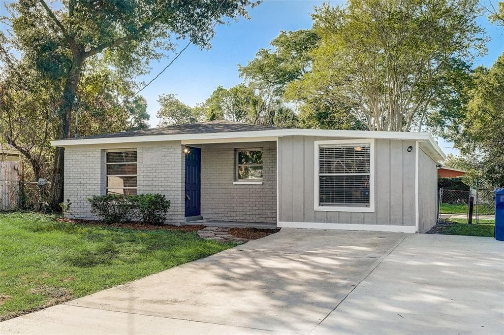 2613 E 111TH AVENUE TAMPA, FL 33612