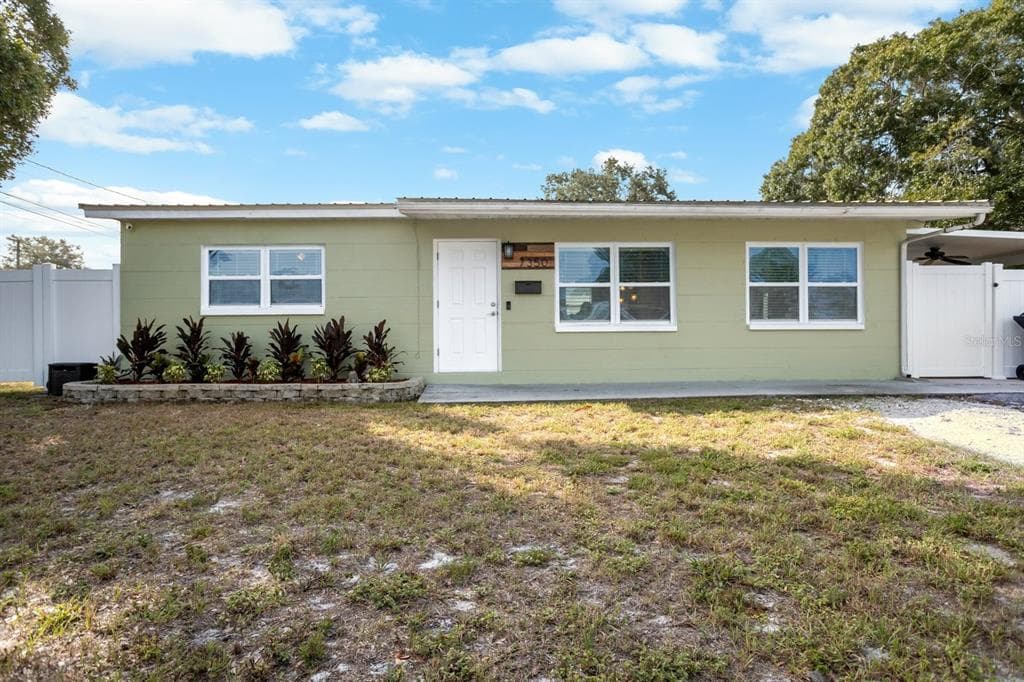 7350 36TH AVENUE N ST PETERSBURG, FL 33710