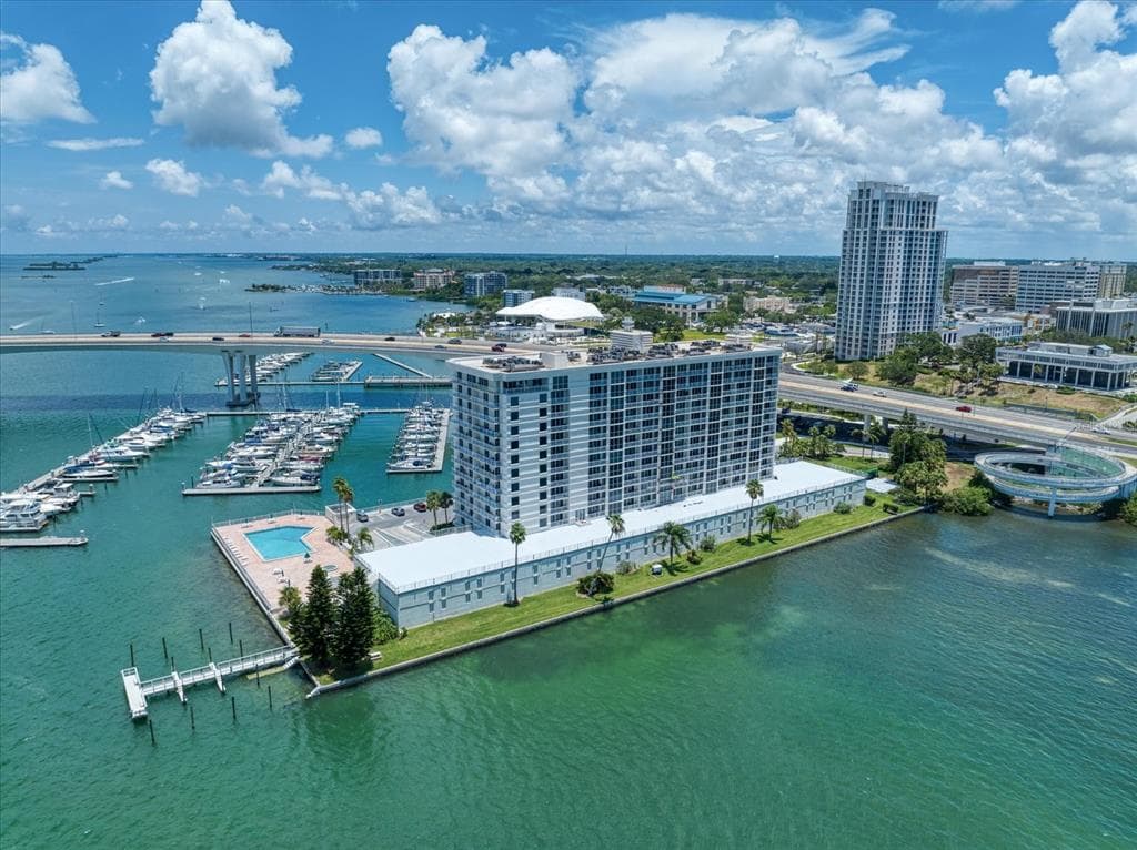 100 PIERCE STREET UNIT 1110 CLEARWATER, FL 33756