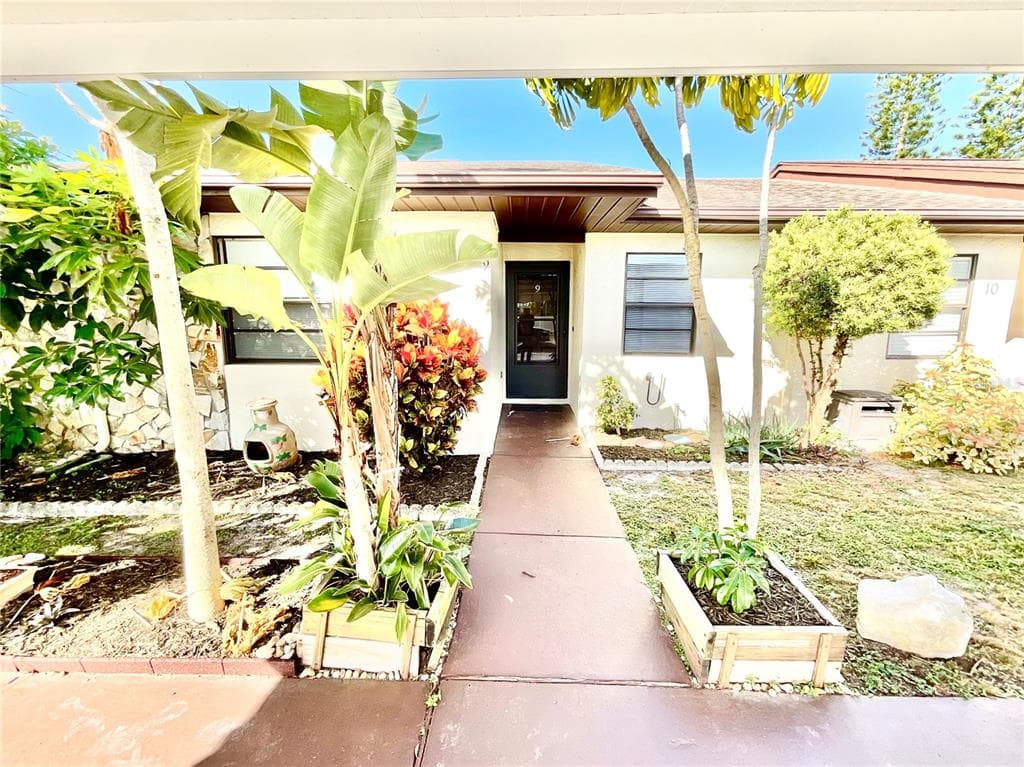 6401 DREXEL DRIVE UNIT 9 PORT RICHEY, FL 34668