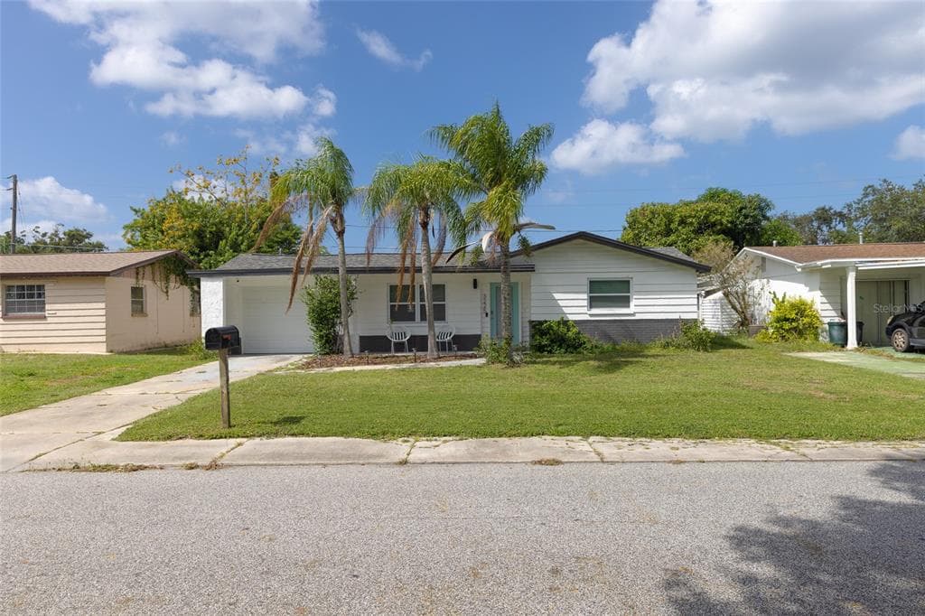 3225 MASONVILLE LOOP HOLIDAY, FL 34691