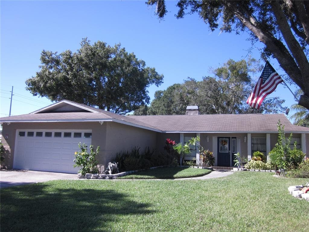 4902 COUNTRY AIRE LANE TAMPA, FL 33624