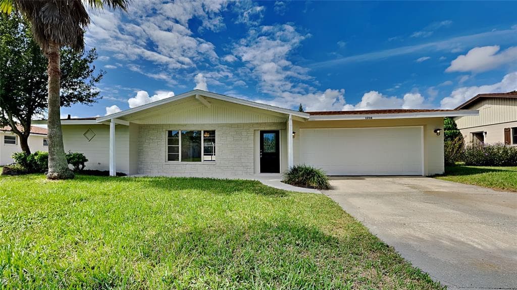 1236 SUNLAND ROAD DAYTONA BEACH, FL 32114