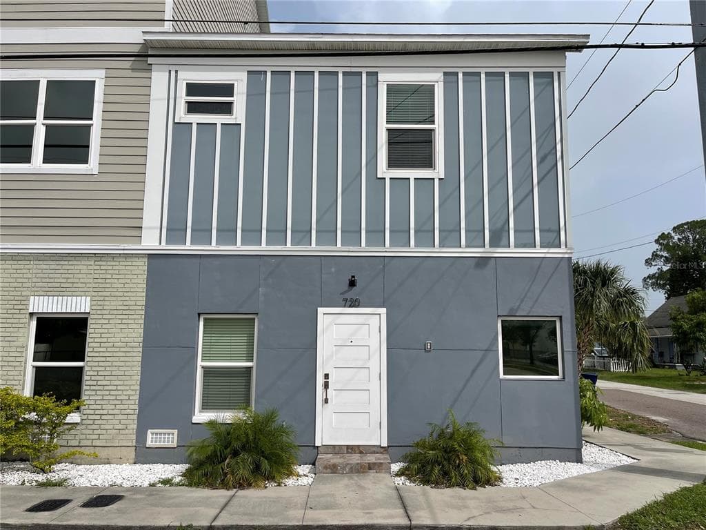 720 S 22ND STREET TAMPA, FL 33605