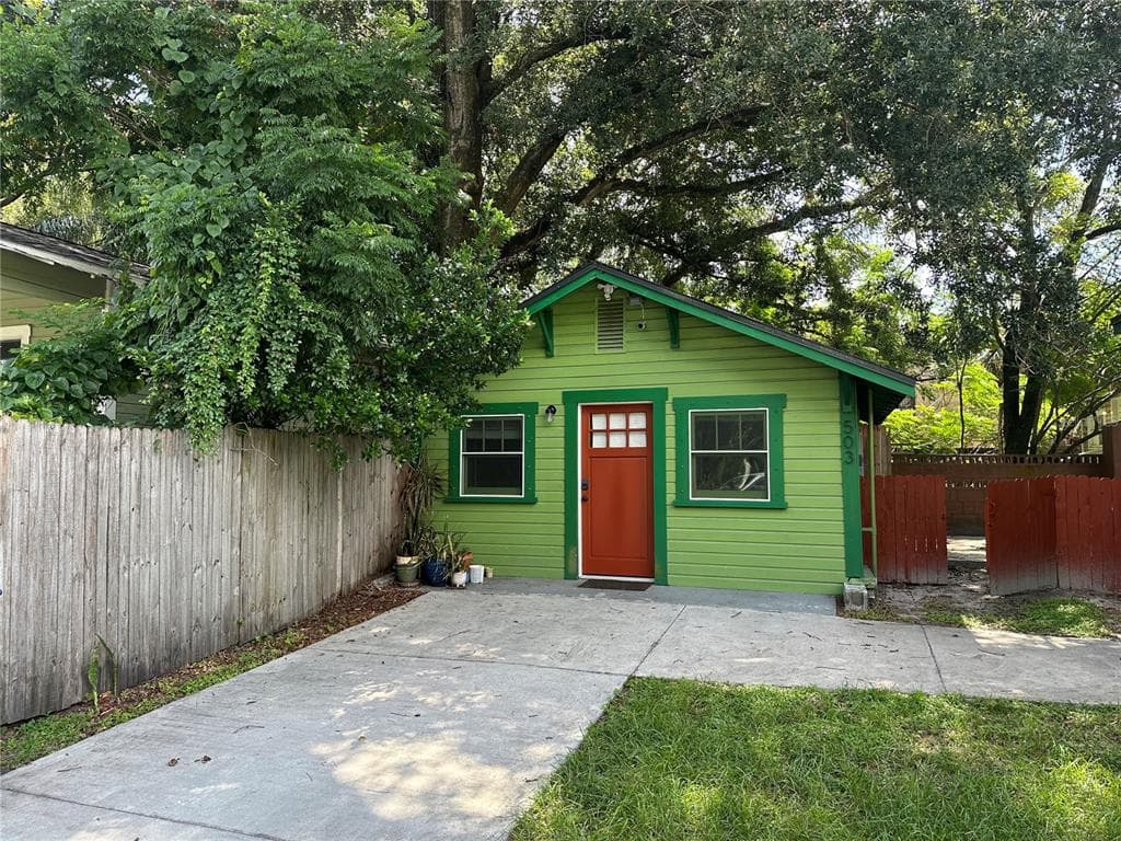 3007 N CENTRAL AVENUE UNIT 1/2 TAMPA, FL 33603