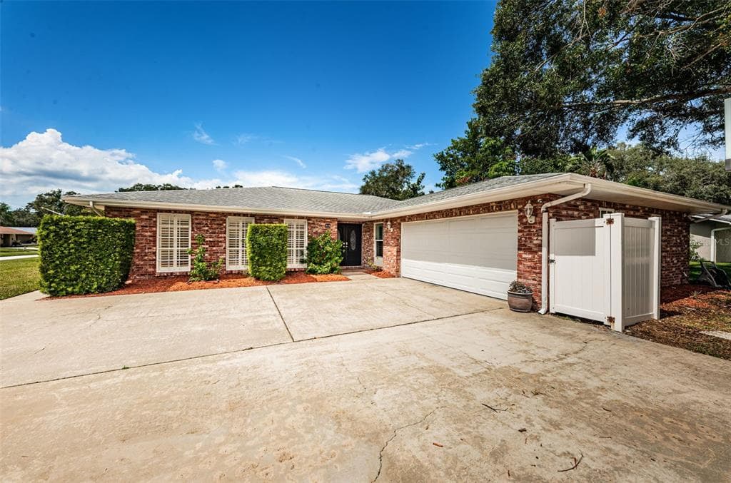 515 HOLLOW RIDGE ROAD PALM HARBOR, FL 34683