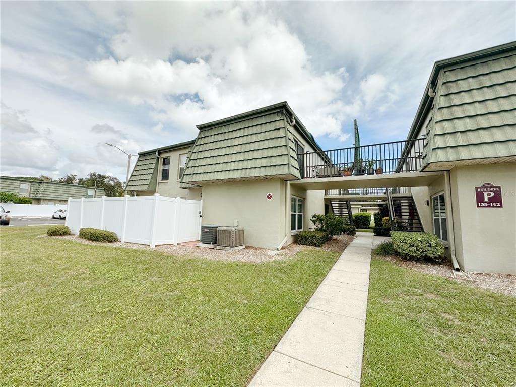 1799 N HIGHLAND AVENUE UNIT 138 CLEARWATER, FL 33755