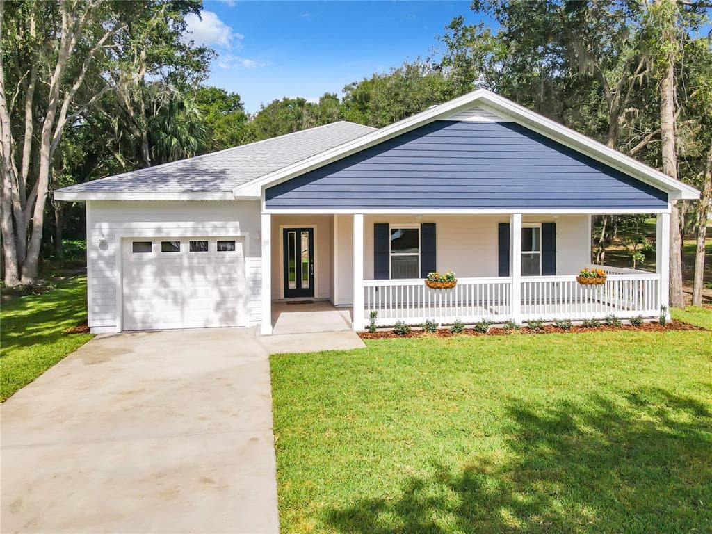 223 ASHLEY STREET HAWTHORNE, FL 32640