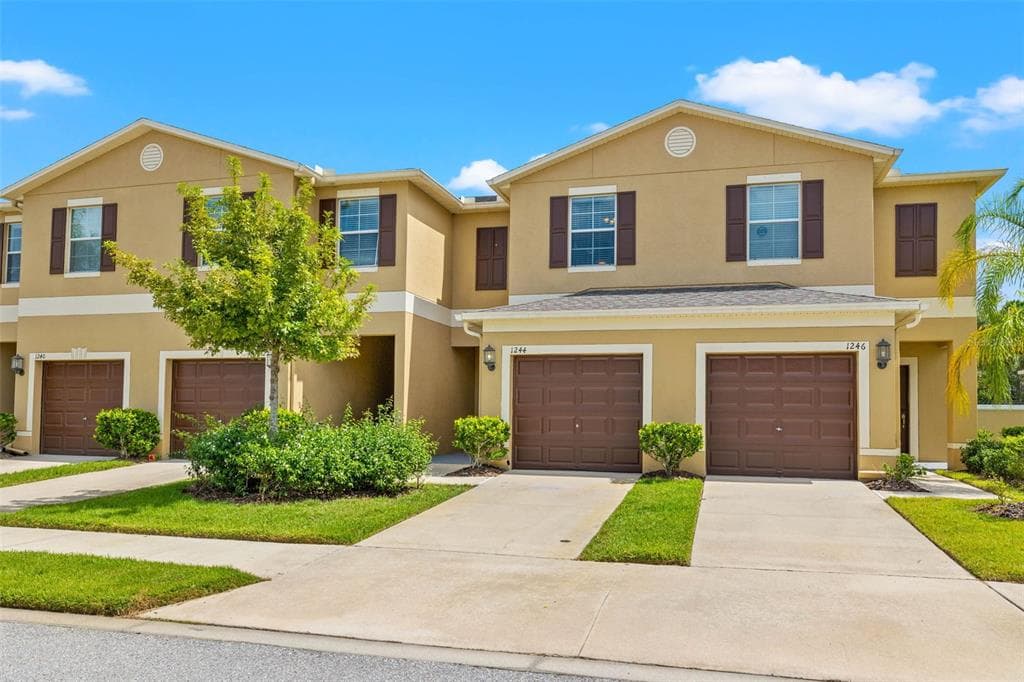 1244 ACADIA HARBOR PLACE BRANDON, FL 33511