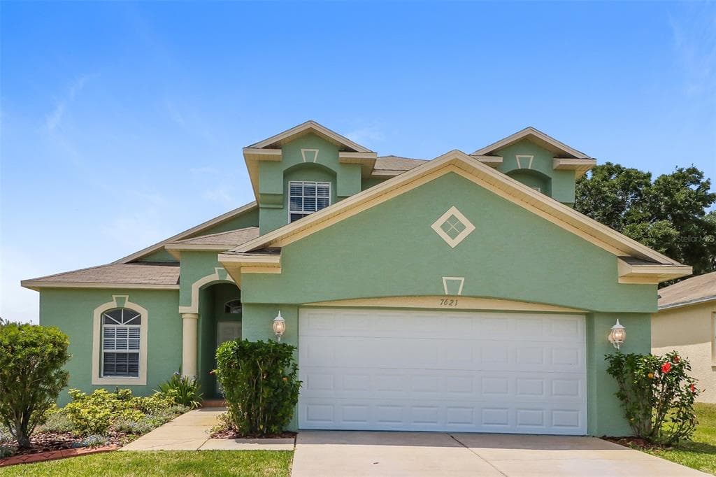 7621 JENO STREET ZEPHYRHILLS, FL 33540