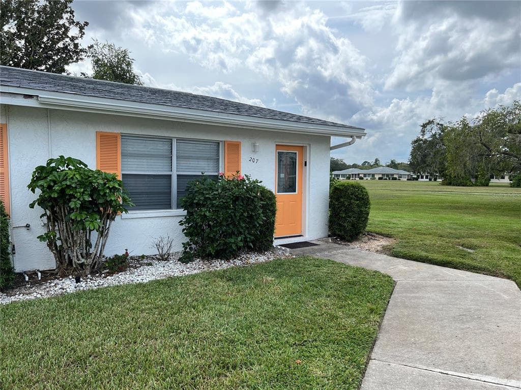 1902 ANDOVER STREET UNIT 207 SUN CITY CENTER, FL 33573