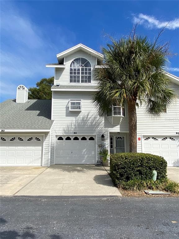 11722 CURRIE LANE UNIT D2