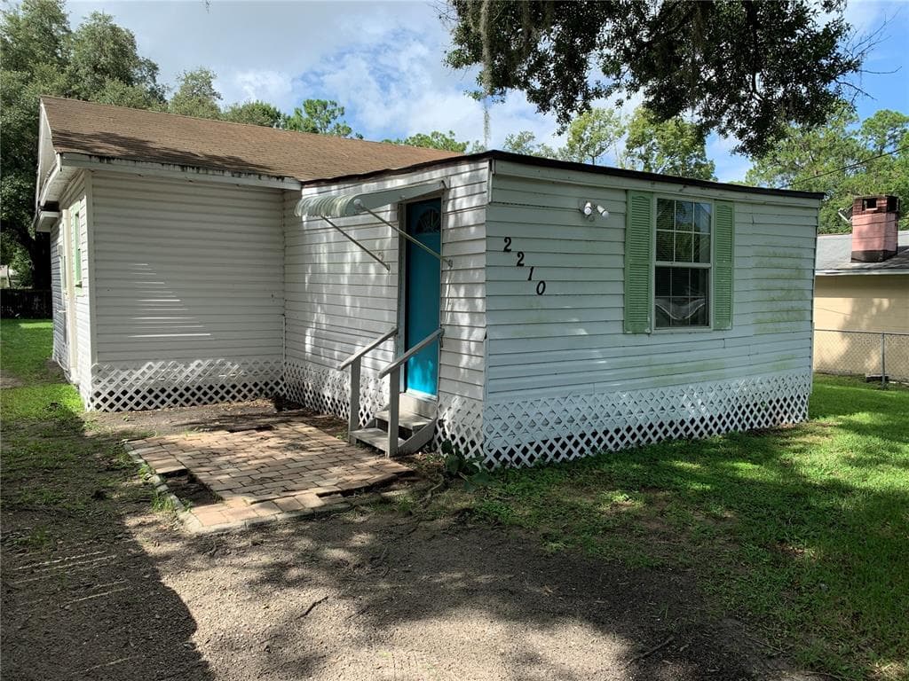 2210 CLYDE STREET LAKELAND, FL 33815