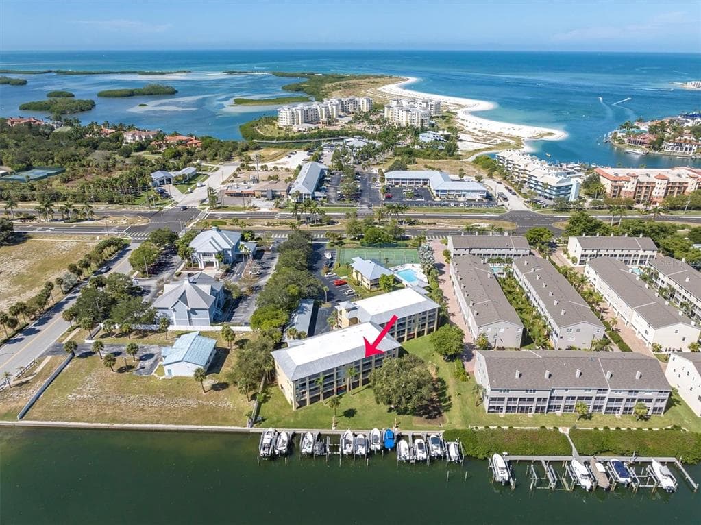 1125 PINELLAS BAYWAY S UNIT 302