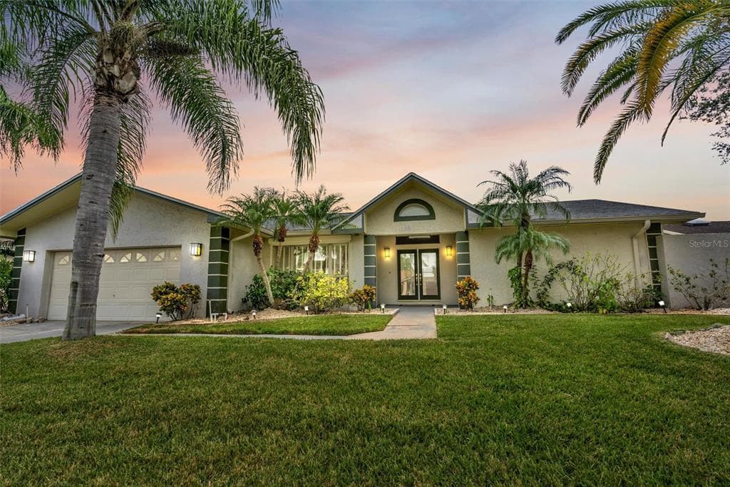 5821 DORY WAY TAMPA, FL 33615