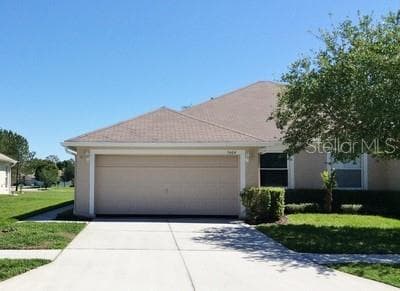 5604 AUTUMN SHIRE DRIVE ZEPHYRHILLS, FL 33541