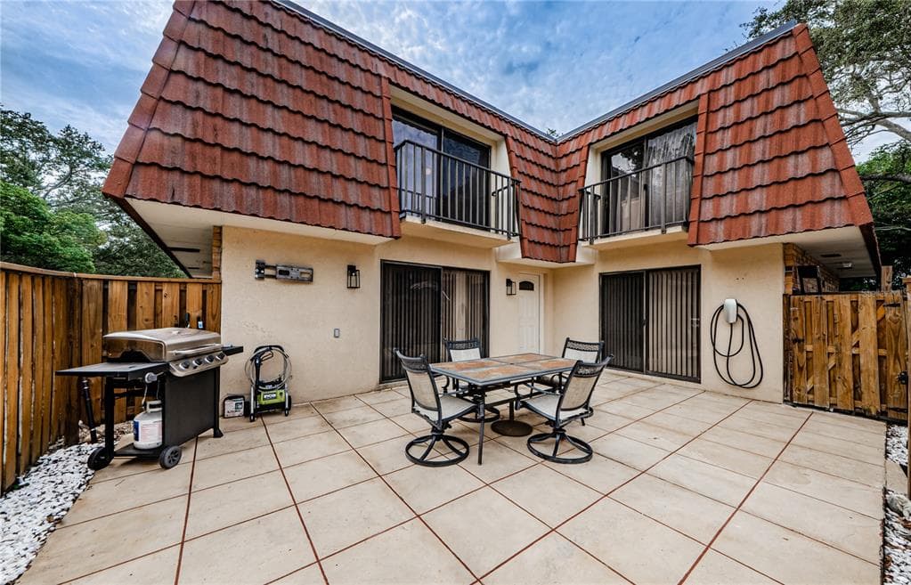 2620 6TH COURT PALM HARBOR, FL 34684