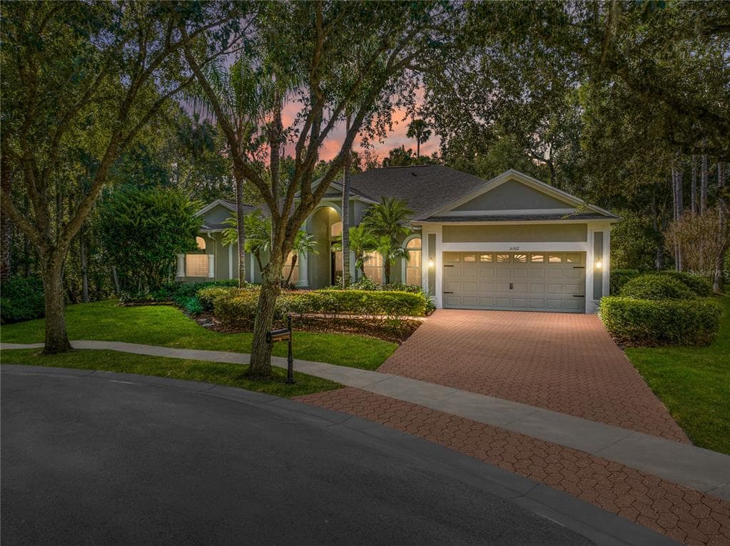 16302 SAMBOURNE LANE TAMPA, FL 33647