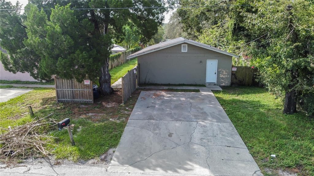 1411 E 99TH AVENUE TAMPA, FL 33612