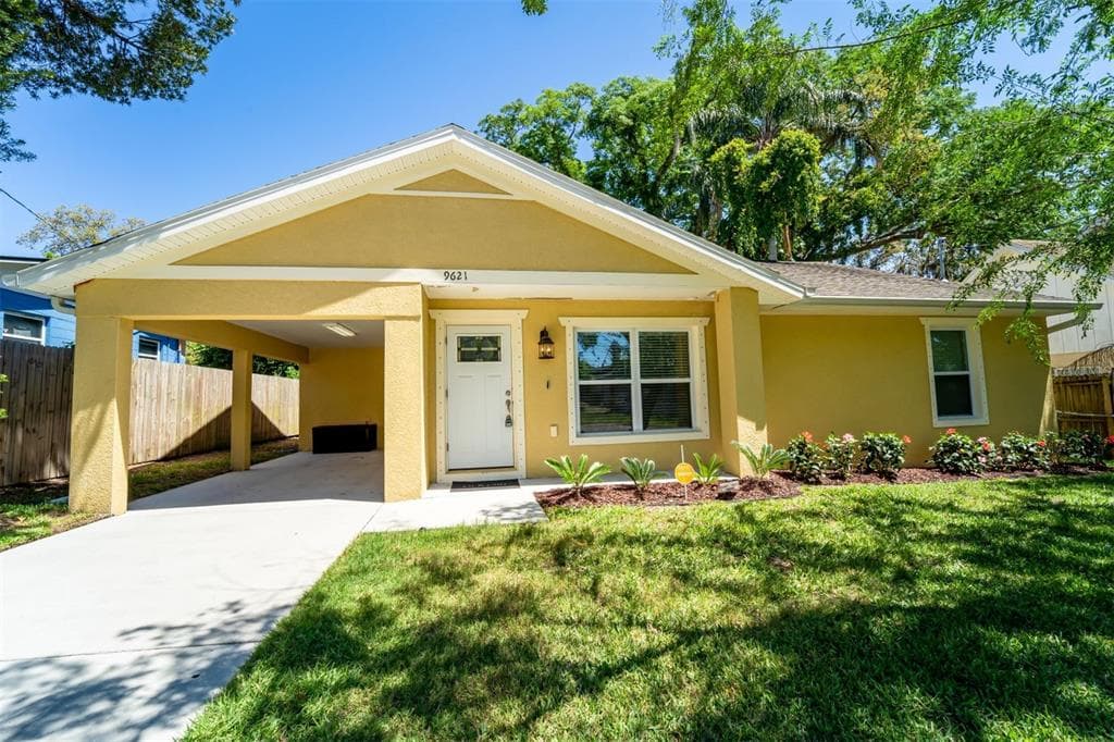 9621 N 46TH STREET TAMPA, FL 33617