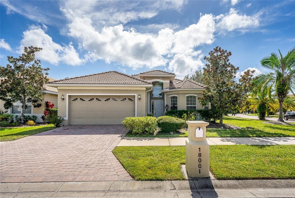 18001 MAUI ISLE DRIVE TAMPA, FL 33647