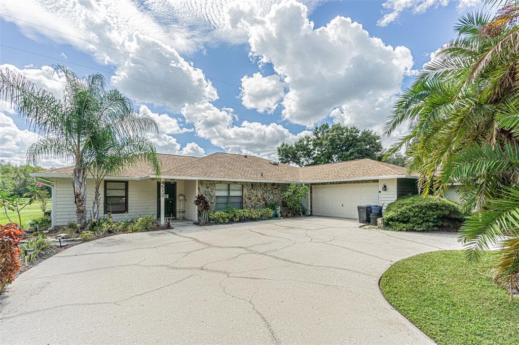 4512 NETHERWOOD DR