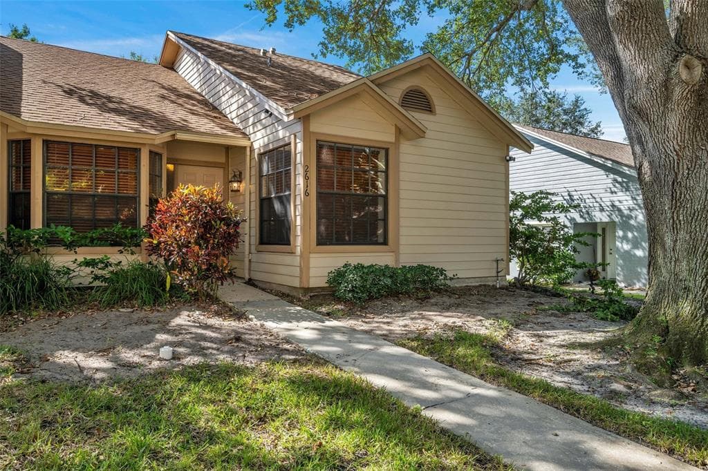 2616 BENTLEY DRIVE PALM HARBOR, FL 34684