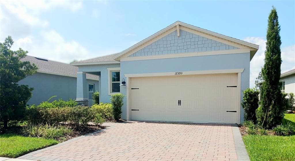 17393 BLAZING STAR CIRCLE CLERMONT, FL 34714