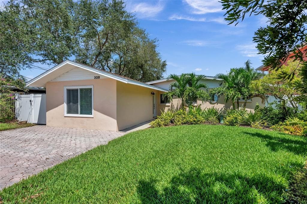 328 BAHIA VISTA DRIVE INDIAN ROCKS BEACH, FL 33785