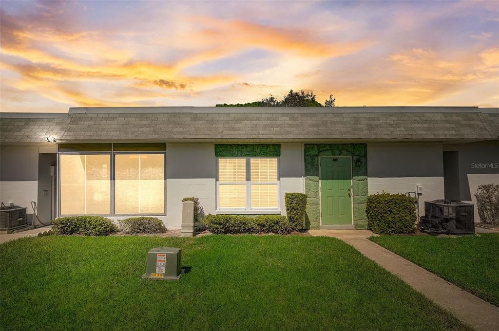 7771 39TH TERRACE N ST PETERSBURG, FL 33709