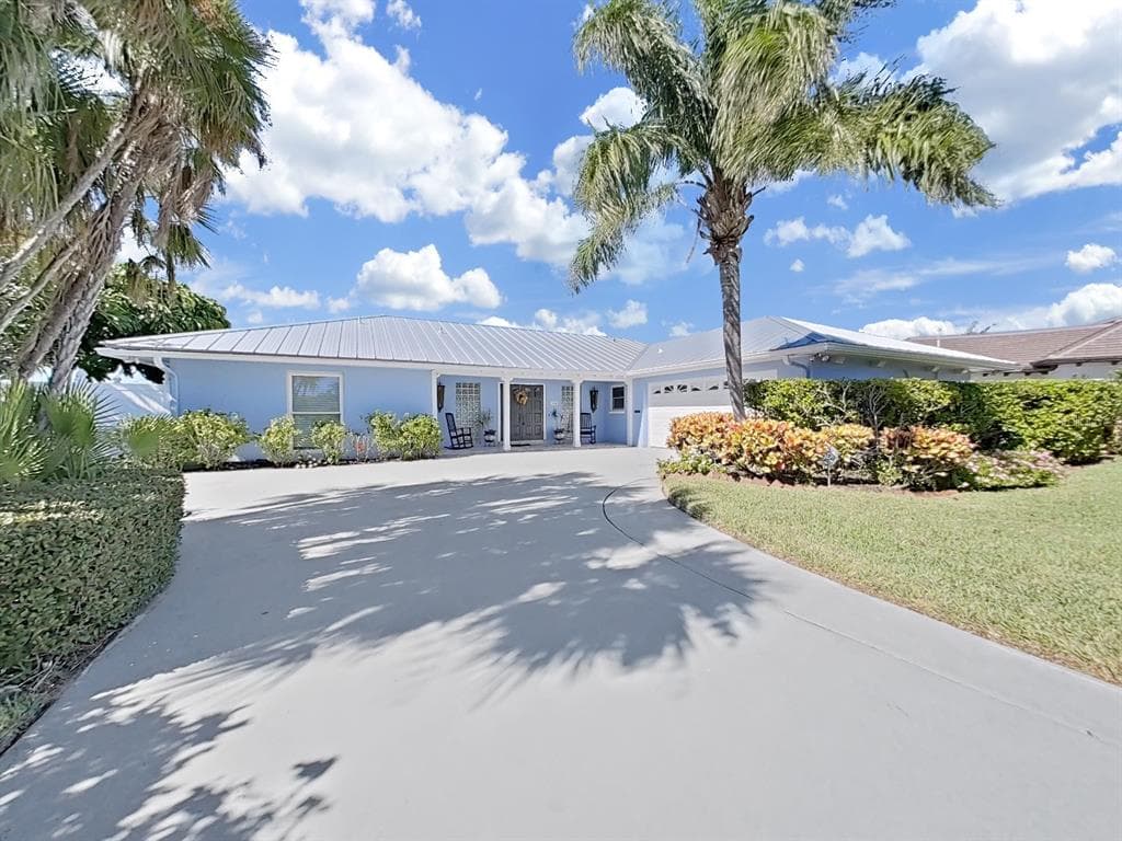 328 WINDWARD ISLAND CLEARWATER, FL 33767