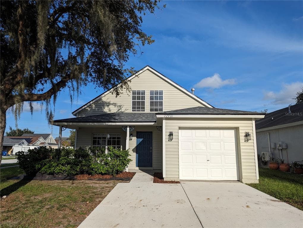 22910 SAINT THOMAS CIRCLE LUTZ, FL 33549
