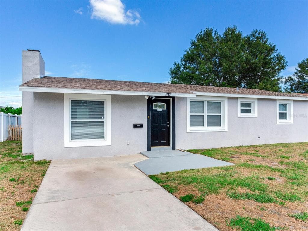 6935 84TH AVENUE N PINELLAS PARK, FL 33781