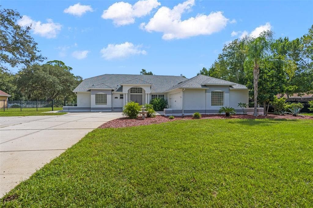 7565 JOMEL DRIVE WEEKI WACHEE, FL 34607