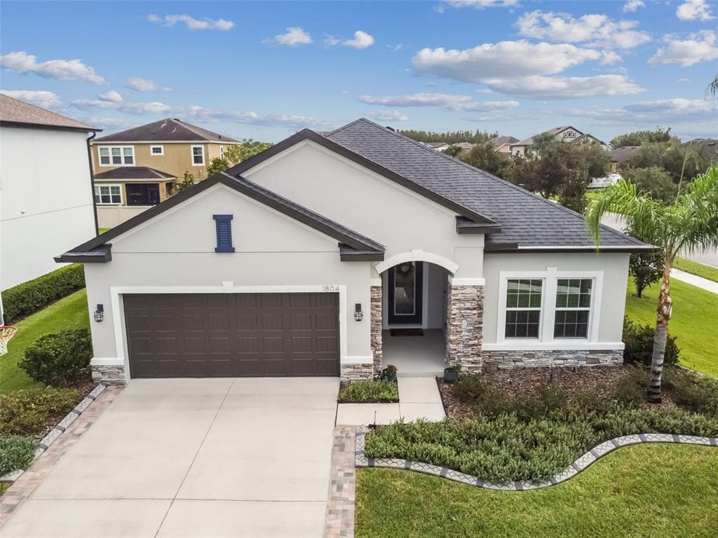 1804 ODIORNE POINT LANE WESLEY CHAPEL, FL 33543