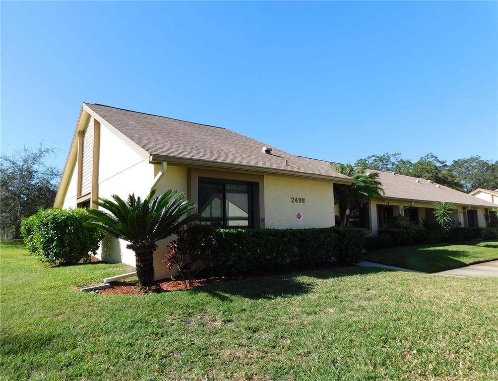 2498 OAKLEAF LANE UNIT 23A CLEARWATER, FL 33763