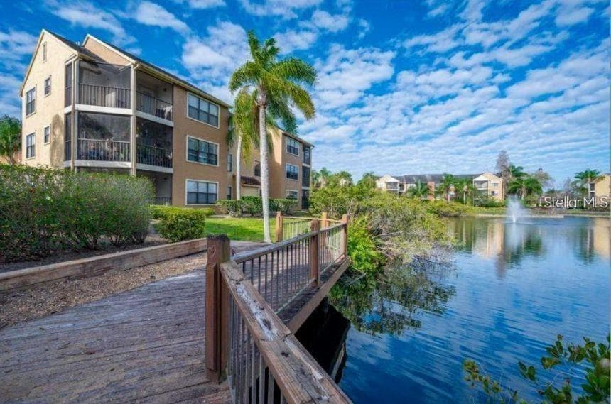 11901 4TH STREET N UNIT 2307 ST PETERSBURG, FL 33716