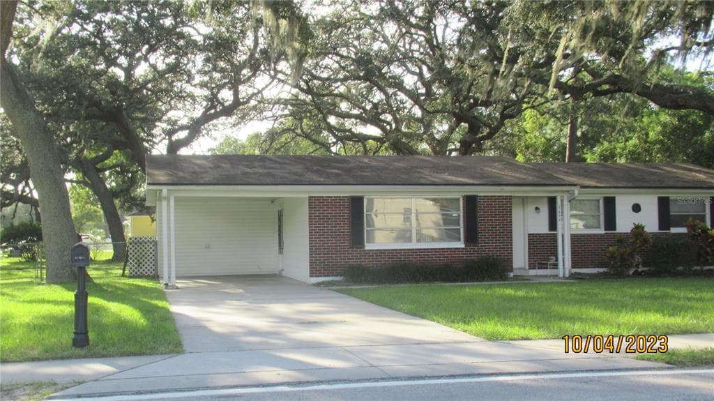 7602 N BOULEVARD TAMPA, FL 33604