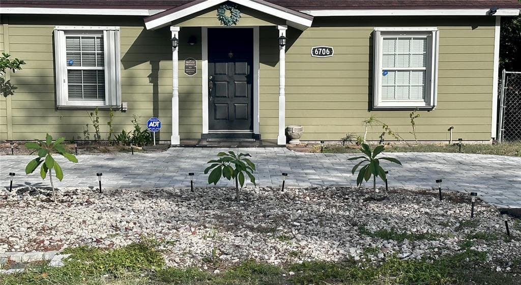 6706 S GABRIELLE STREET TAMPA, FL 33611