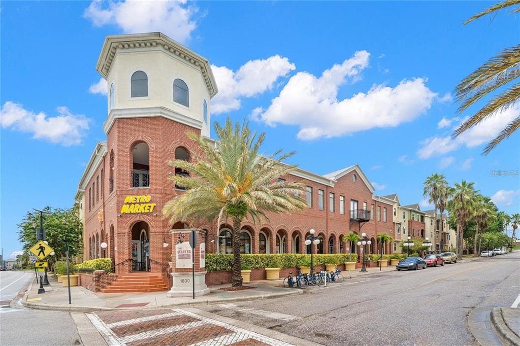 1810 E PALM AVENUE UNIT 4107 TAMPA, FL 33605