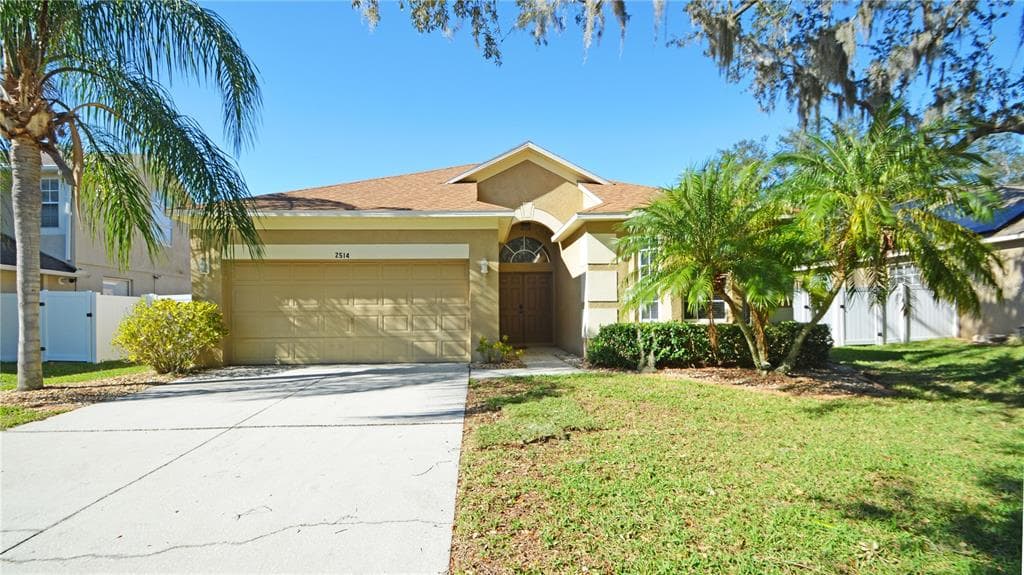 2514 BELLWOOD DRIVE BRANDON, FL 33511