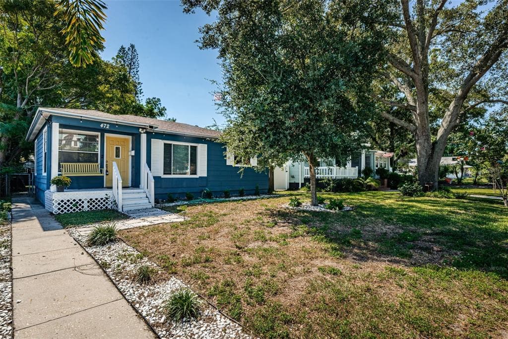 472 27TH AVENUE N ST PETERSBURG, FL 33704