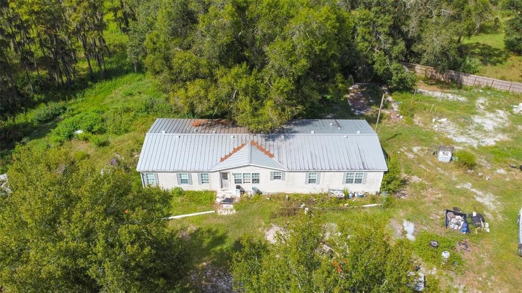 17605 HICKORY TREE COURT LUTZ, FL 33558